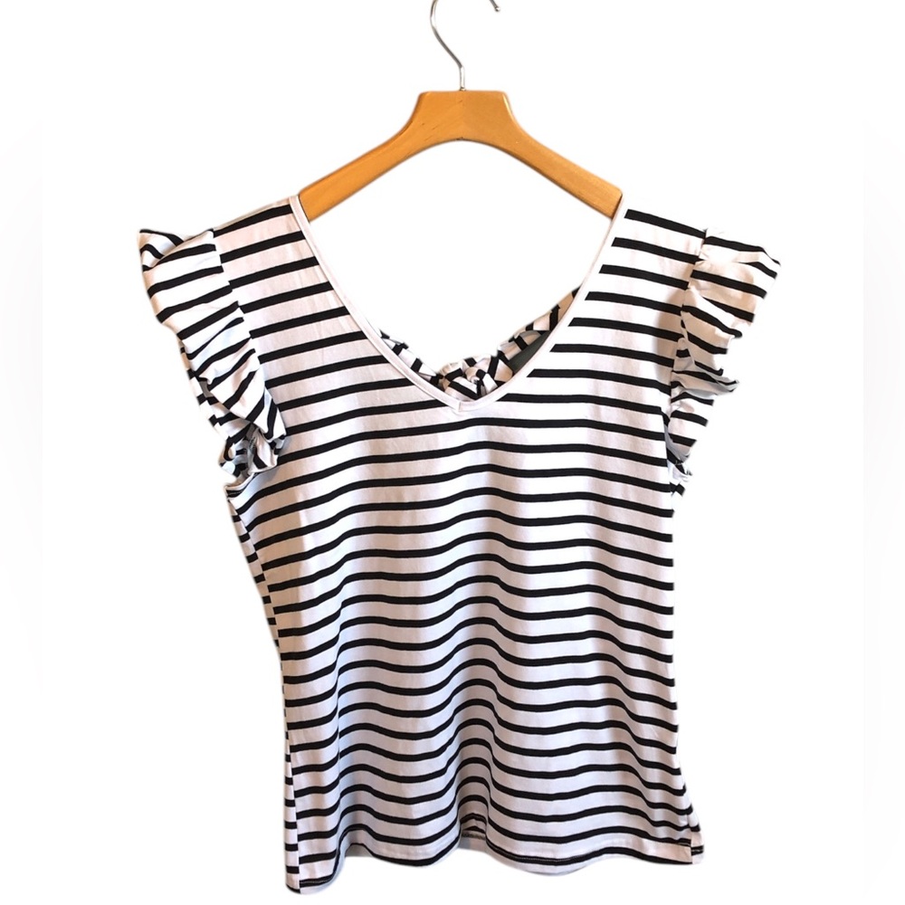 White Black Stripe Flutter Short Sleeve V-Neck Top Scoop Back Tie Medium NWOT